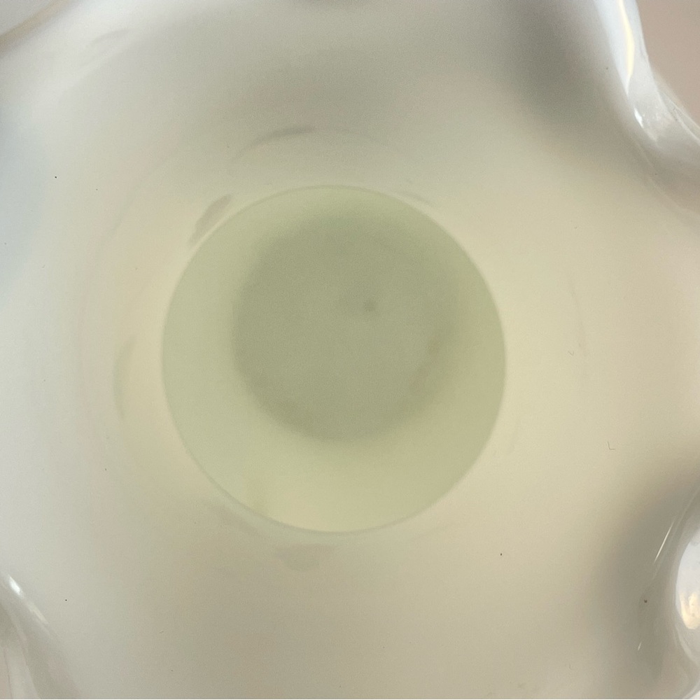 Italian Centrovetro Milk Glass Vase 11" Tall - Picture 11 of 14